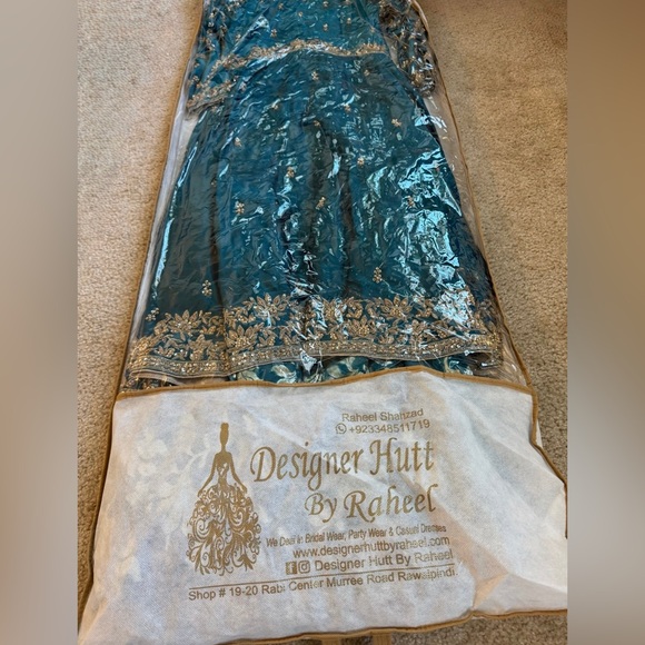 Pakistani/Indian Dress - Picture 7 of 10